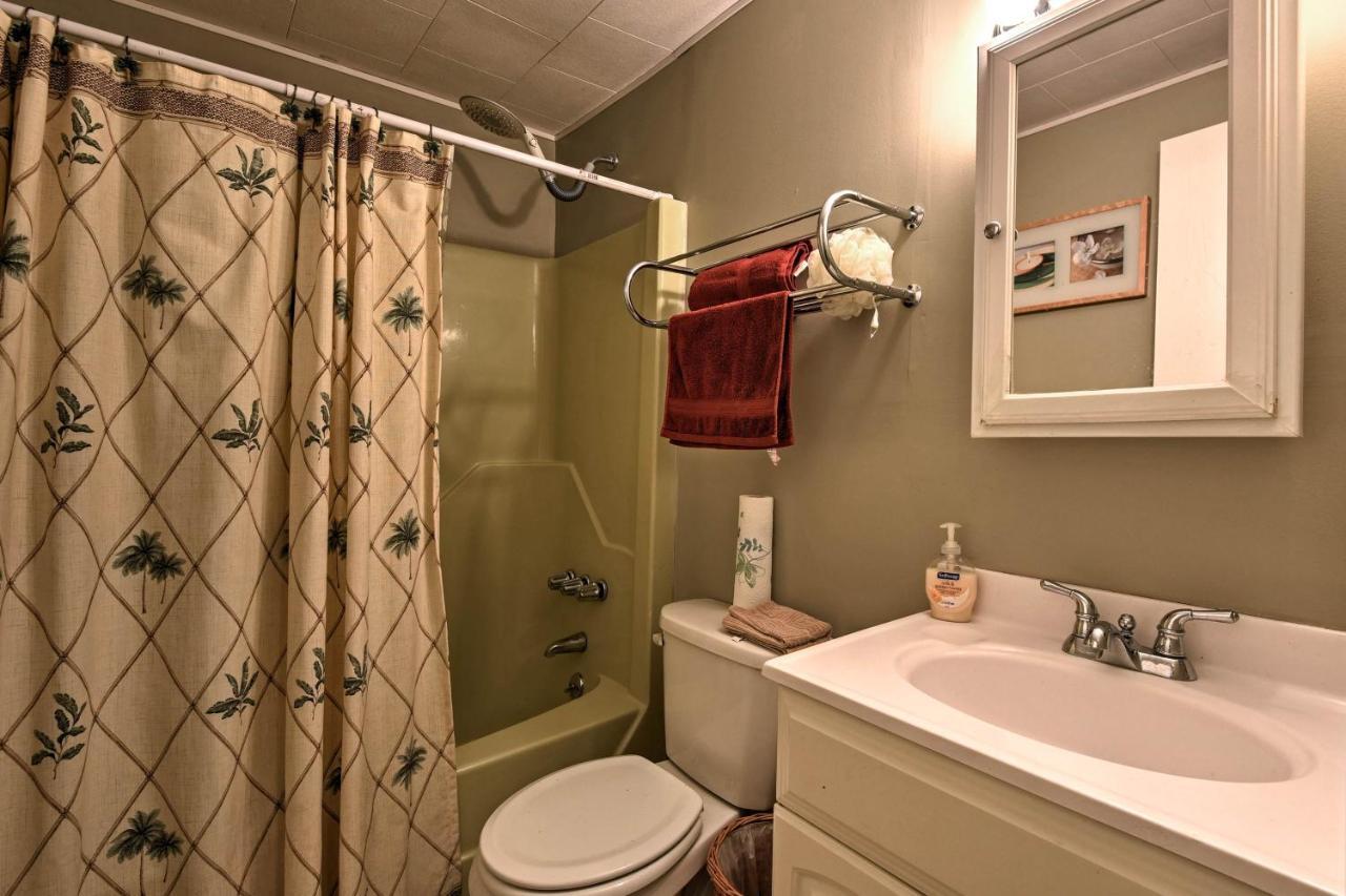 Cozy Arrowhead Lake Home With Sunroom And Pool Access! Pocono Lake Extérieur photo